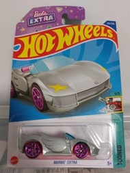 【Barbie】[新車推介]全新風火輪銀色芭比娃娃"extra"模型玩具車 silvery color hotwheels barbie extra cartoon toys car