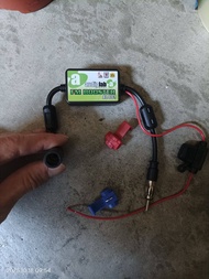 Car FM Radio Signal Antenna Booster AL-001