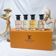 LV香水 四件套 中樣30ml 全新正品 LV 香水 味道：風中玫瑰、依靠、破曉、巔峰
