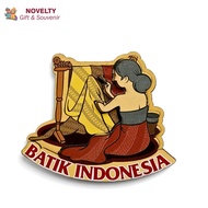 All-round Batik fridge magnet souvenirs from Indonesia