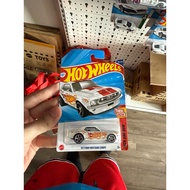 Hotwheels Ford Mustang coupe/ car model