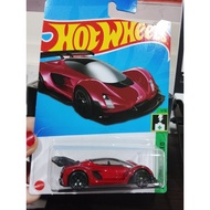 HW MERAH GOLDEN CARS - HOT WHEELS CZINGER 21C RED GREEN SPEEDHW