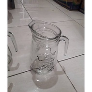 Glass jug Pitcher