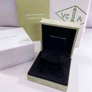 Van Cleef Four-leaf Clover Deer Velvet Pendant Necklace Box Ring Earring Box Sweater Chain Bracelet 