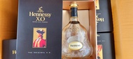 ขวดเหล้าเปล่า  Hennessy - XO 700ml  พร้อมกล่อง