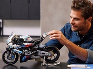 LEGO Technic 42130 BMW M 1000 RR 電單車