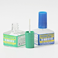 Mr Mark Softer MS231 and Mr Mark Setter MS232 solution used to apply 30MM Gundam LBX model decals