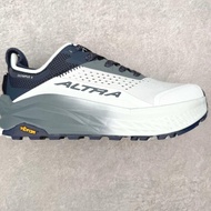 Altra Olympus 6 運動跑鞋