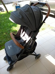 Stroller Violi Travelite - Grey Preloved