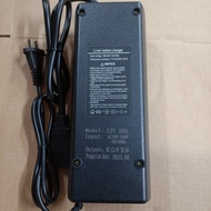 Sạc 20A 30A điện áp 12.6V cho pin lion 3S. Điện áp 14.6V cho pin sắt Lifepo4 4S