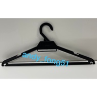 8888 Clothes Hanger Black (72 pcs) / 8888 Plastic Hanger (72pcs) Black Hanger / Dobi Hanger (72pcs)