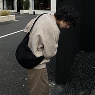 กระเป๋าสะพายข้างหนังนิ่มสไตล์ย้อนยุค NIN กระเป๋าทรงหมูป่าแบบลำลอง กระเป๋าสะพายข้างแบบสะพายข้างข้างเด