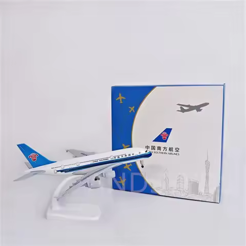 20cm Aircraft Model A380 China Southern Airline Alloy Simulation Plane Model Aviation Gift With Whee