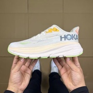 Hoka Clifton 9