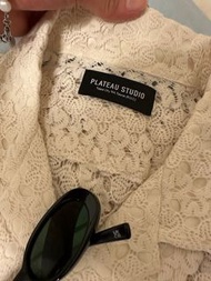 plateau studio napkin lace shirt