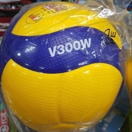 Best quality [Japan] Mikasa Mva V300W V 300 W Original Volleyball