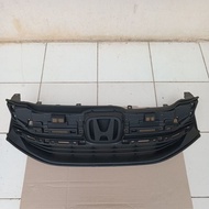 Base Grill Honda Mobilio E Facelift