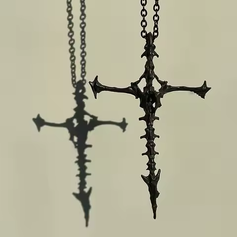 Edgy Skeleton Spine Cross Pendant Necklace Vintage Dark Aesthetic Bone Cross Chain Necklace for Grun