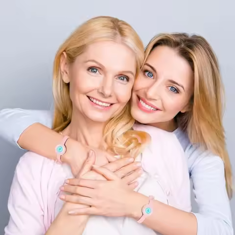 Totwoo Long Distance Touch Bracelets for Couples-Candy Series, Vibration & Light up for Love Couples