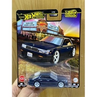 JBL10 Hot Wheels Boulevard Nissan Laurel C33 Car Model