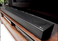 LG SN7CY sound bar