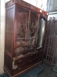 古董櫥櫃 衣櫥  已經超過70年 2個一組價格