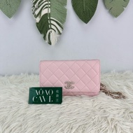 CHANEL 22s 櫻花粉色水鑽金扣 荔枝皮WOC 晶片款