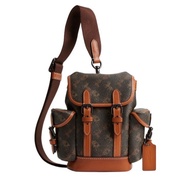 Coach 女士 Hitch 13 胸包斜挎包均碼碼13cm*6cm*20.5cm