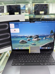 MacBook Pro M3 Pro 16” / 18GB / 1TB