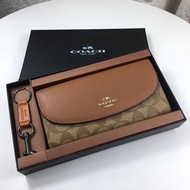 กระเป๋าสตางค์2024สไตล์ใหม่สำหรับผู้หญิงขาตั้งกล้องหนังพีวีซีแท้แบบฝาพับยาวพับเก็บได้กระเป๋าถือ F2939