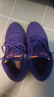 Nike Book 1
