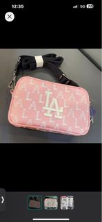 MLB Monogram 細相機包 Monogram Crayon Mini Cross Bag/腰包側背包運動休閒包