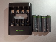 GP Recyko+ USB 充電器 及 AA 2600mAh充電池