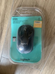 Logitech M185 無線滑鼠