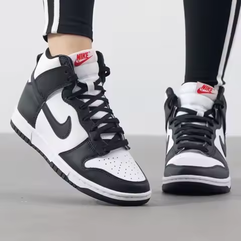 Nike Dunk Leather LOW Classic Retro Versatile Cushioned Casual High-Top Sneakers for Women Black and