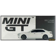 [Old Bear] Mini GT 819 BMW i7