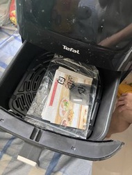 極大容量Tefal 空氣炸鍋 Easy Fry Grill & Steam