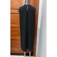 2hand dress.