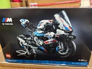 全新 Lego 42130 BMW M 1000 RR； 寶馬電單車 (  注意內文，議價即Black List, 勿議價   ）