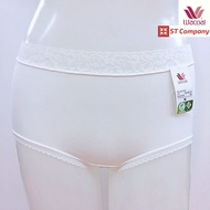 Wacoal Boyleg Panty แบบขาสั้น (Boyleg) สีดำ (BL) 4 ชิ้น ทรงเต็มตัว เอวขอบลูกไม้ กระชับเก็บก้น เนื้อผ