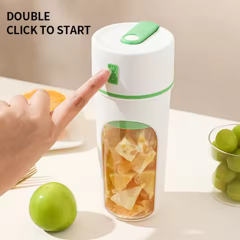 Electric Juicer Multifunctional Portable Juicer Fruit Blender Milkshake Juicer USB Rechargeable Smoo