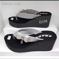 Women's wedges with contemporary fita motif 22025