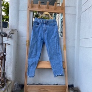 2hand pants waist 61cm length 84cm code 292
