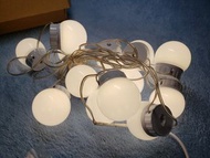全新 DIY化妝鏡補光LED燈泡串燈，10個白光燈球，連吸盤/貼紙，USB取電，輕觸開關，自由放置位置，有光度調校，安裝簡單方便，無技術支援提供，給懂得的。，