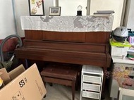 Yamaha U30W 鋼琴