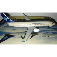 Original Garuda Indonesia Landor Livery Boeing B737 Dragon Wings Airplane Diecast