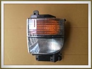 【帝益汽材】日產 UD UD380 CWA451 CK451 00~09年 角燈 方向燈《另有賣保桿彎角、大燈、後視鏡》