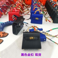 Mini Kelly Charm กระเป๋าเหรียญน่ารักหนังแขวนอุปกรณ์เสริมสําหรับกระเป๋าสตรีสไตล์รองเท้ากระเป๋าอุปกรณ์