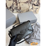 Handsome and Fashionable Oil Wax Motorcycle Bag Shoulder Bag 394883