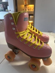 Impala 粉紅色滾軸溜冰鞋